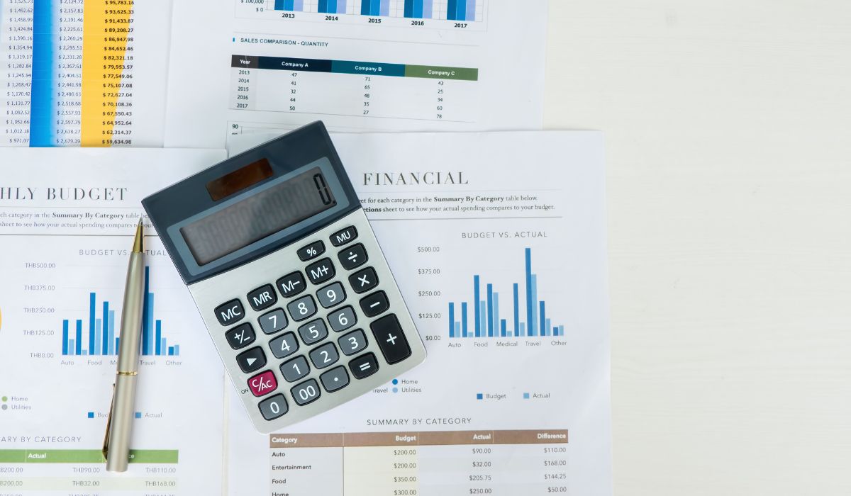 Sales & Purchase Invoices